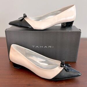 Tahari Pointed Toe Shoes with Bow size 8.5